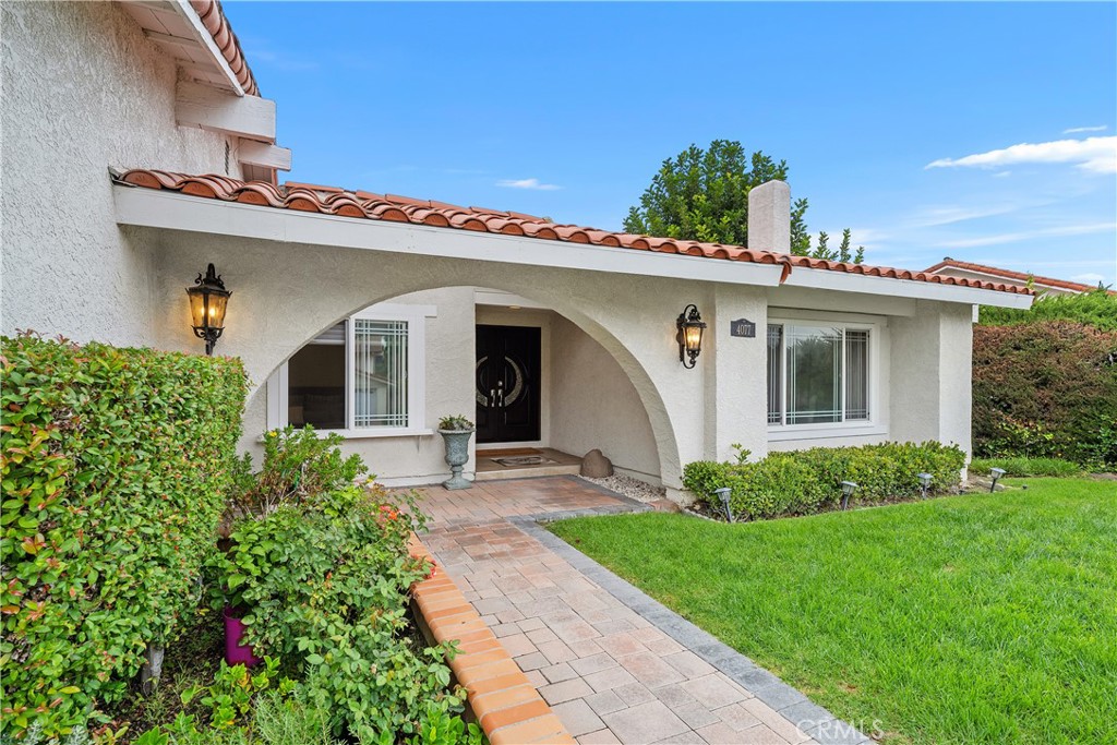 MLS #SB25236323 image #2