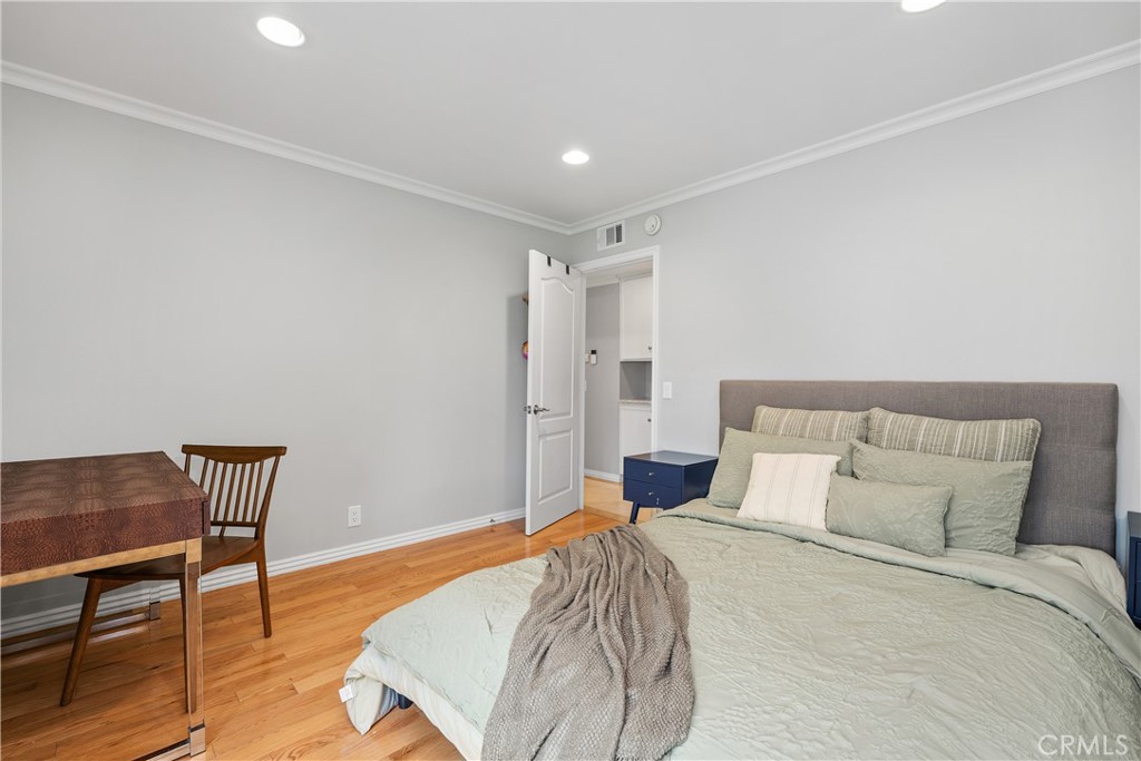 MLS #SB25236323 image #24