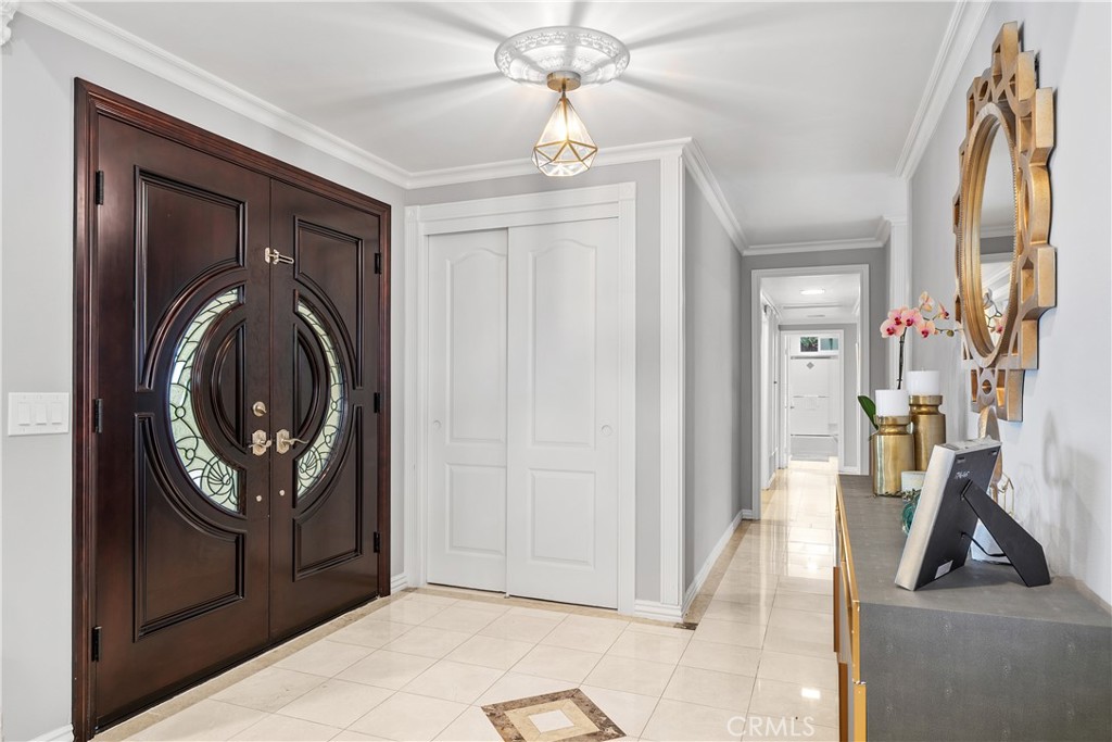 MLS #SB25236323 image #5