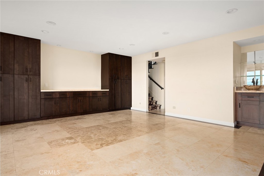 MLS #SB25237156 image #7