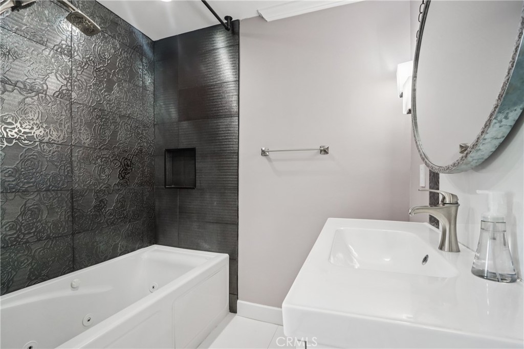 MLS #SB25237315 image #23