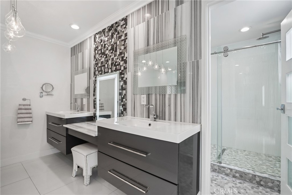 MLS #SB25237315 image #30