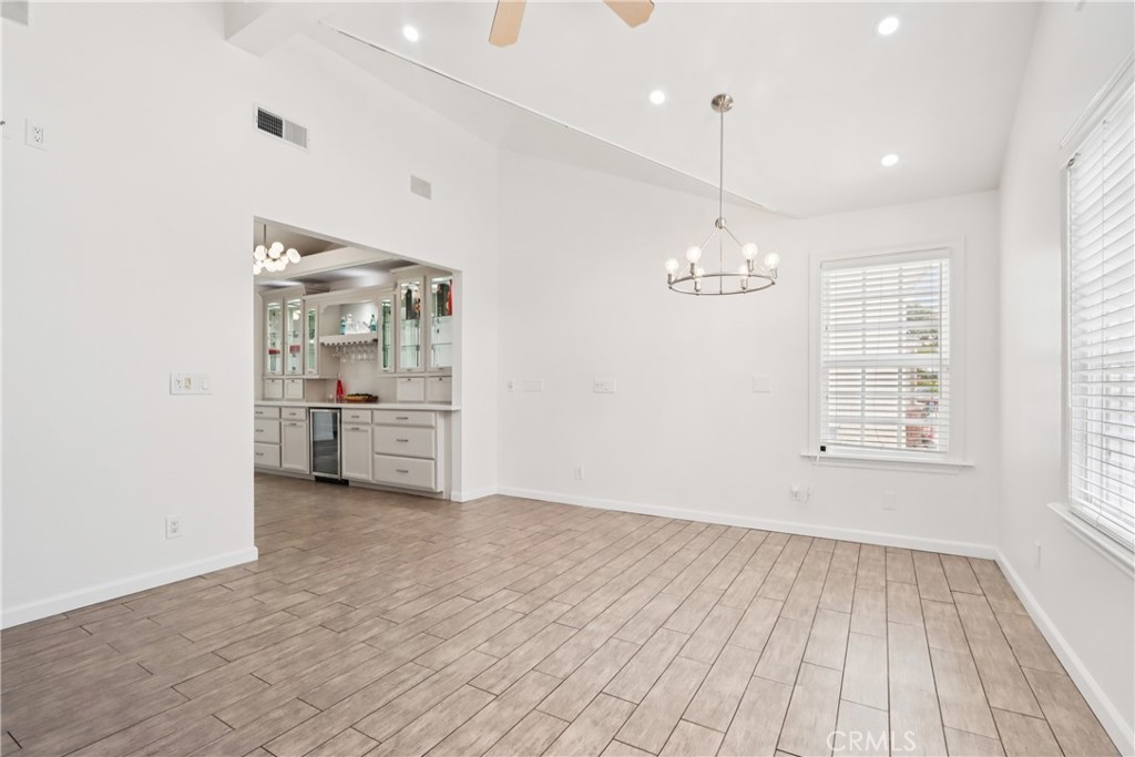 MLS #SB25237315 image #6