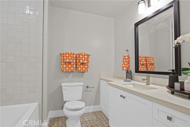 MLS #SB25237435 image #2