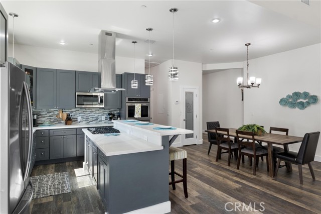 MLS #SB25237817 image #9