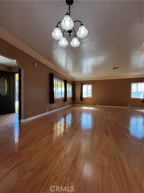 MLS #SB25237844 image #5