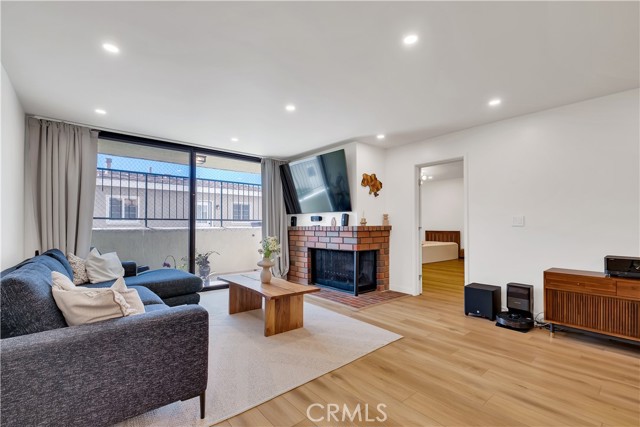 MLS #SB25238378 image #10