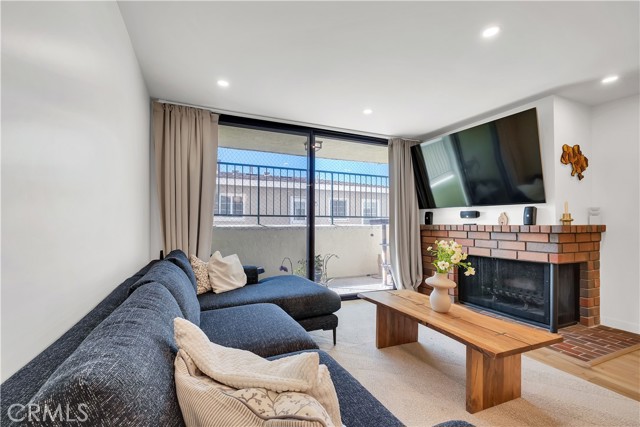 MLS #SB25238378 image #13