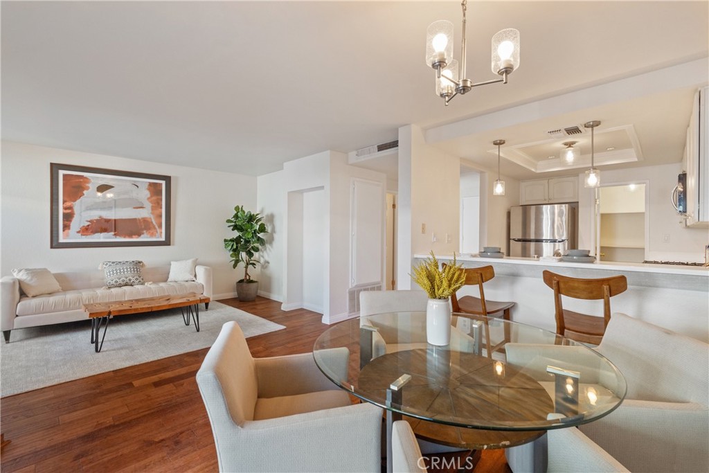 MLS #SB25238601 image #0