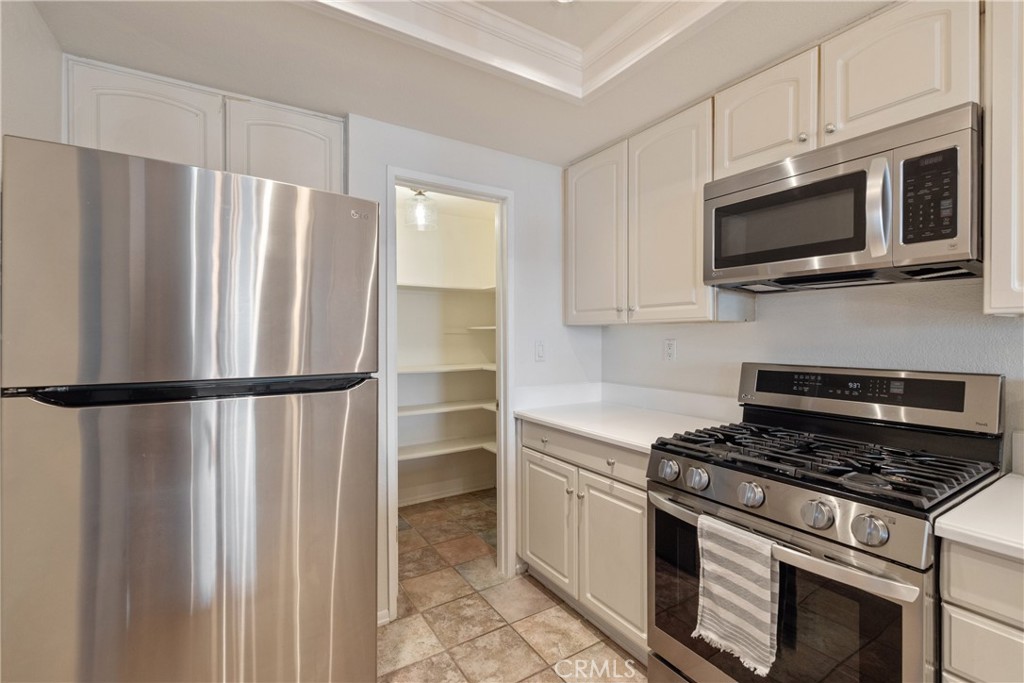 MLS #SB25238601 image #8