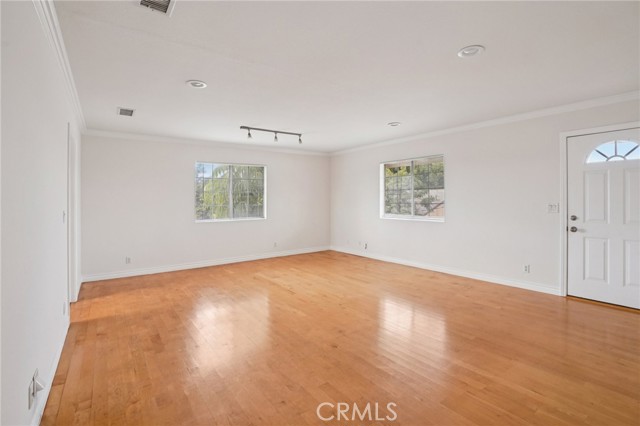 MLS #SB25238714 image #23