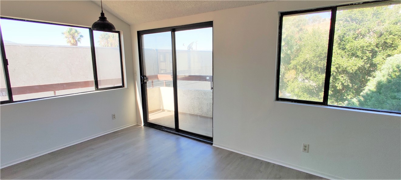 MLS #SB25238801 image #1