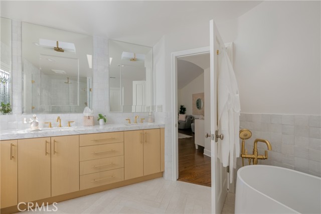 MLS #SB25239453 image #16