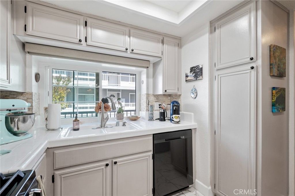 MLS #SB25239601 image #6