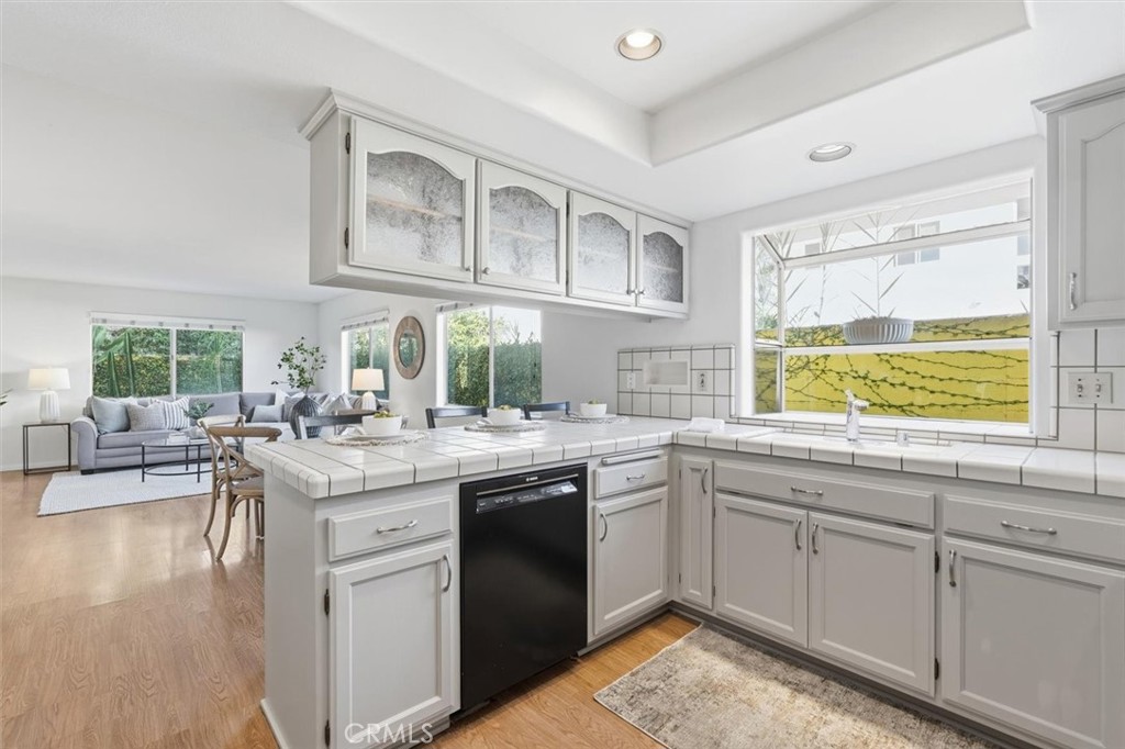 MLS #SB25239665 image #6