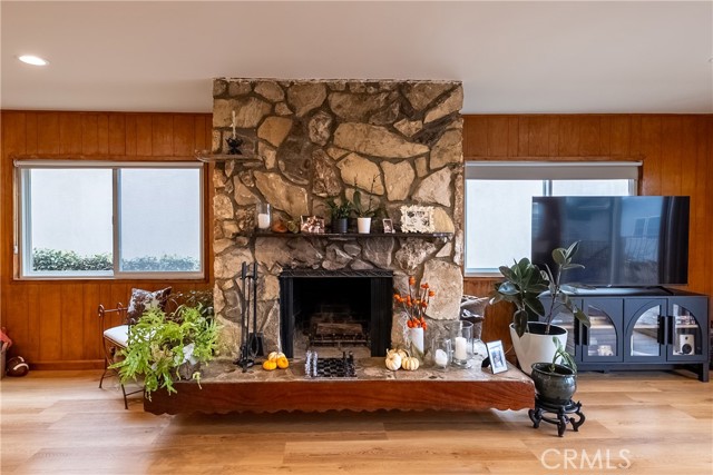 MLS #SB25240356 image #5