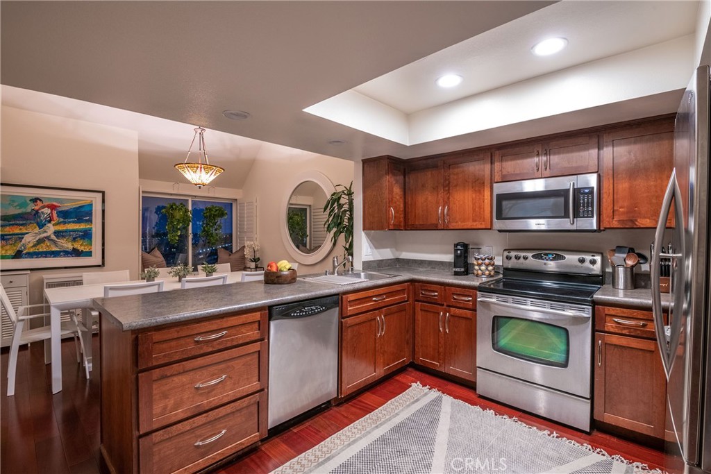 MLS #SB25240776 image #2