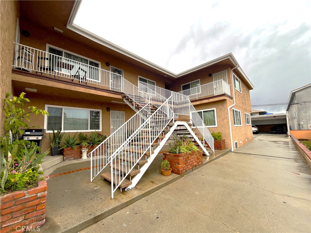 MLS #SB25240945 image #1