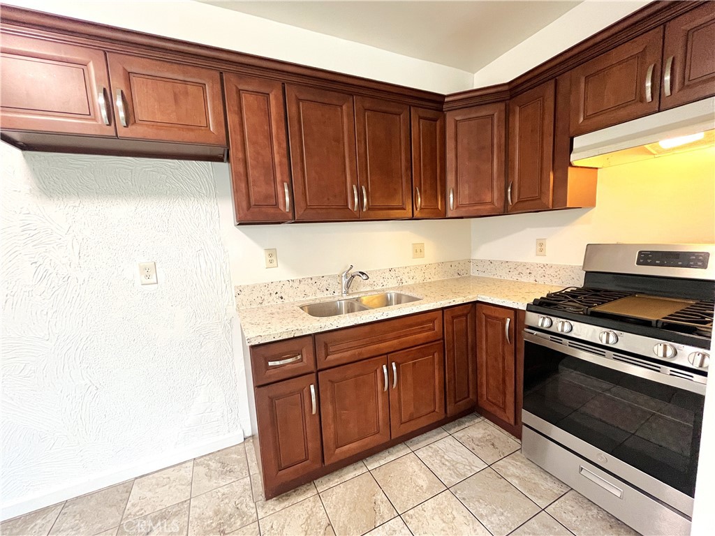 MLS #SB25240945 image #5