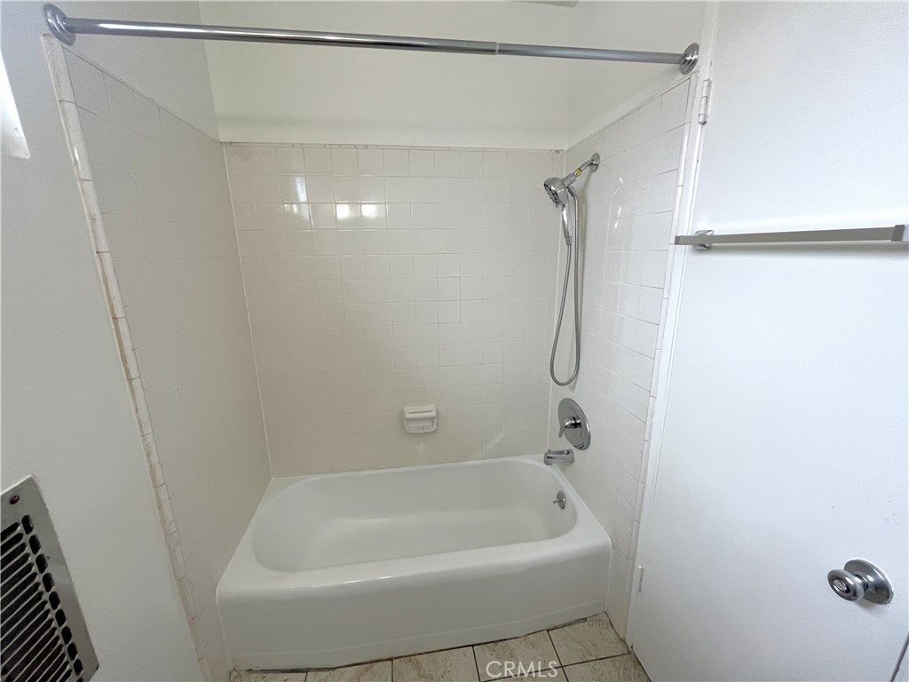 MLS #SB25240945 image #9