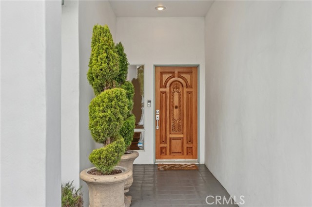 MLS #SB25241335 image #1