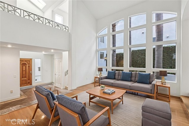 MLS #SB25241335 image #2