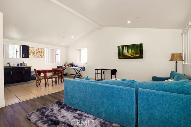 MLS #SB25241465 img 1