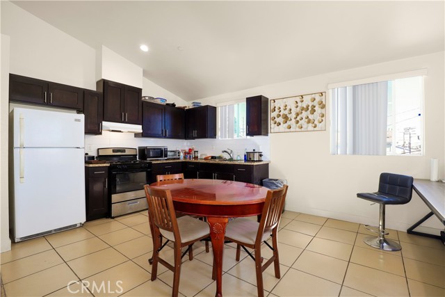 MLS #SB25241465 img 2