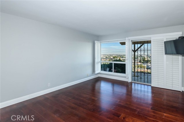 MLS #SB25241935 image #12