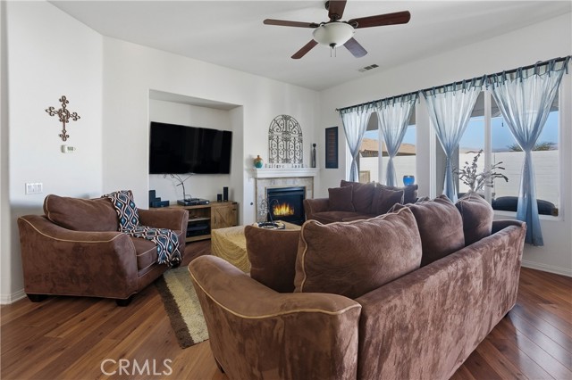 MLS #SB25242660 image #8