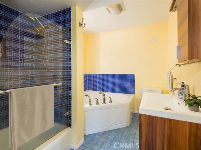 MLS #SB25242820 image #8