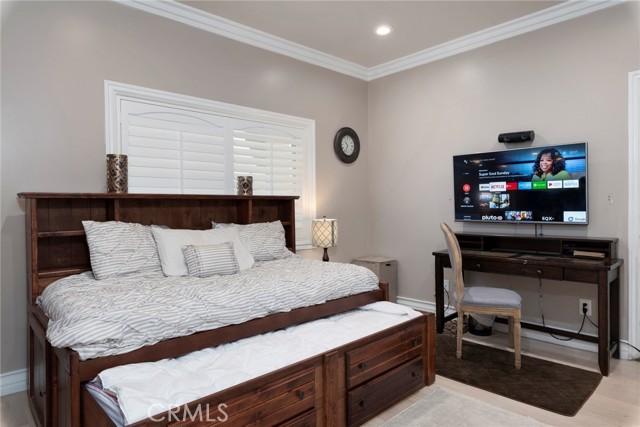 MLS #SB25242833 image #8