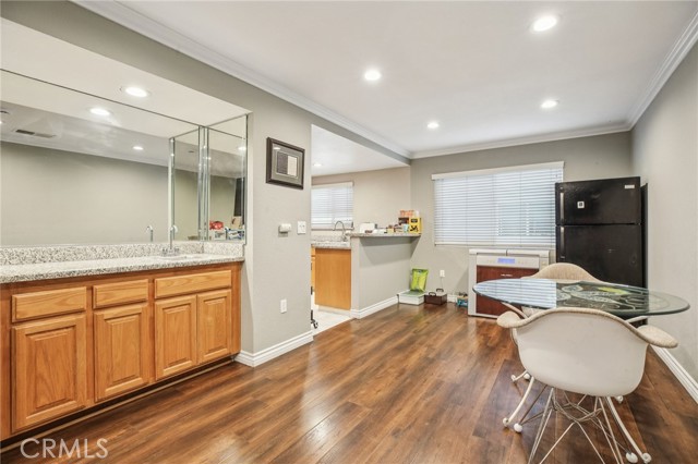 MLS #SB25242856 image #9