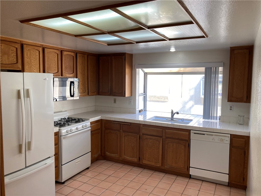 MLS #SB25243165 image #9