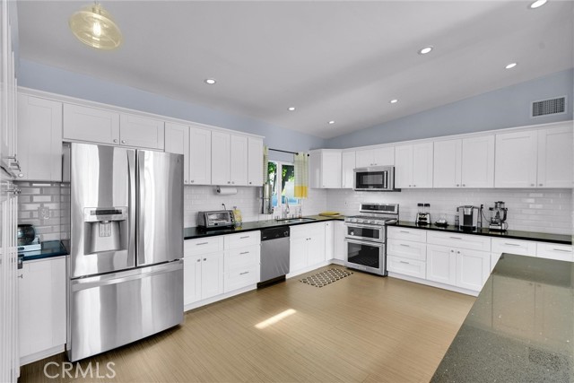 MLS #SB25243585 image #7