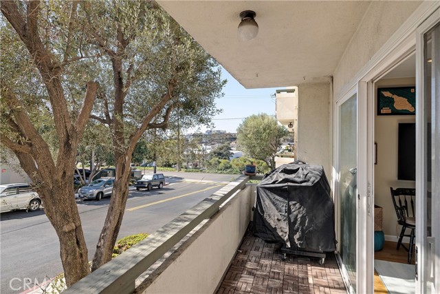 MLS #SB25243711 image #7