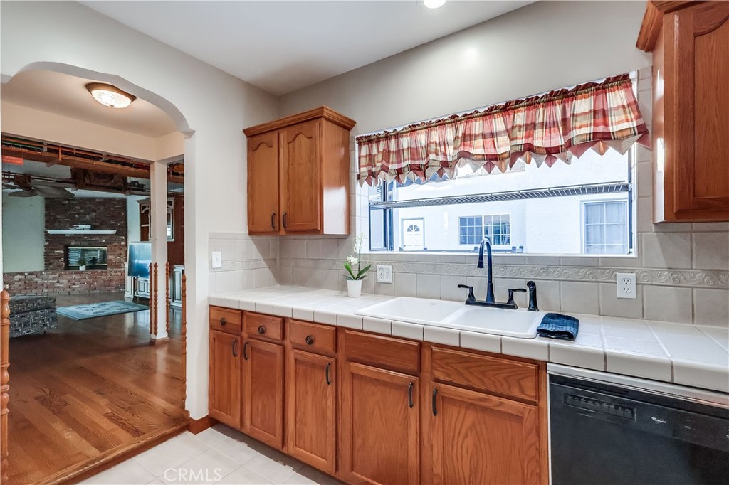 MLS #SB25243723 image #16