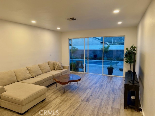 MLS #SB25243875 image #2