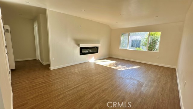 MLS #SB25243959 image #7