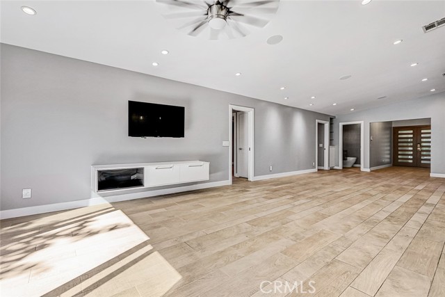 MLS #SB25244003 image #10