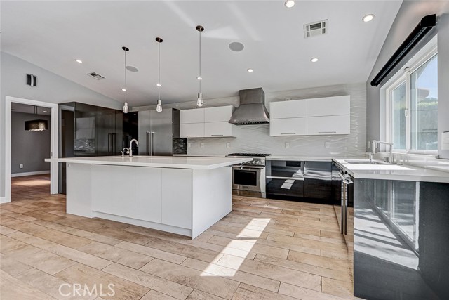 MLS #SB25244003 image #15