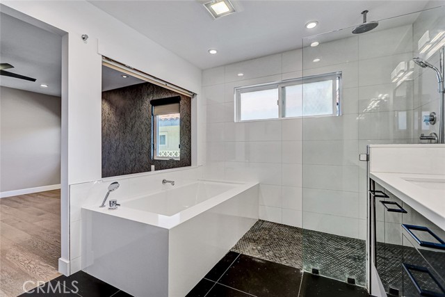 MLS #SB25244003 image #26