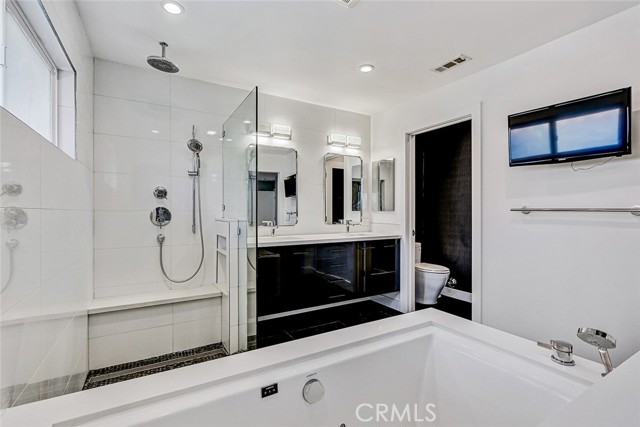 MLS #SB25244003 image #27