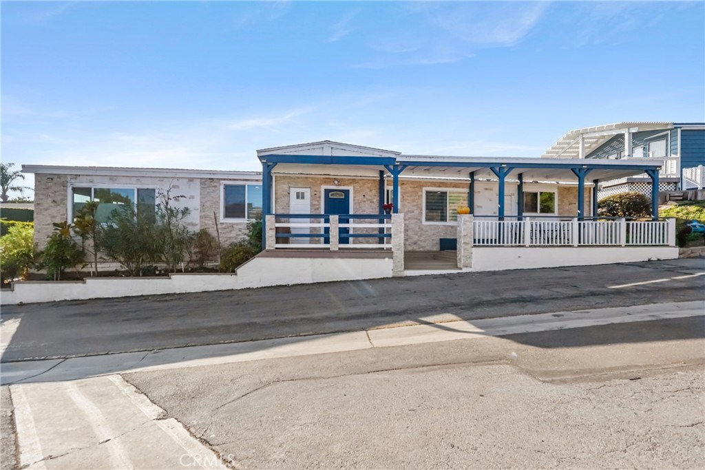 MLS #SB25244079 image #1