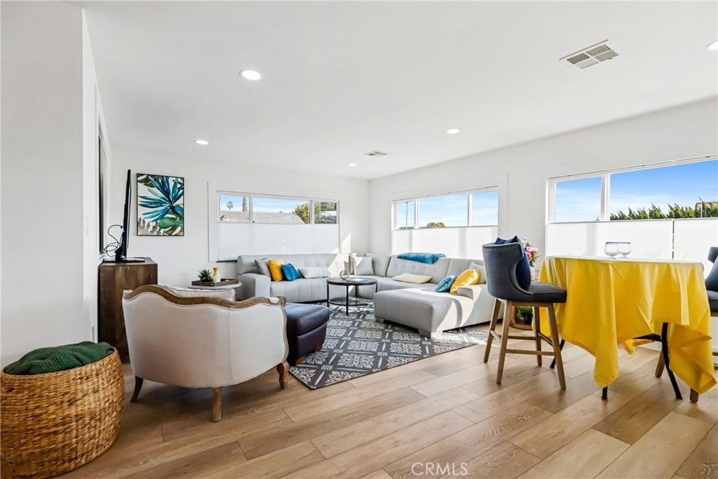 MLS #SB25244079 image #11