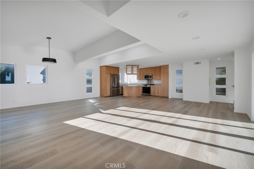 MLS #SB25244269 image #11