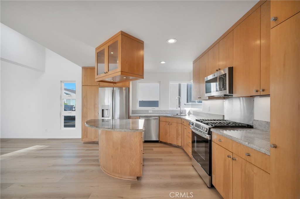 MLS #SB25244269 image #8