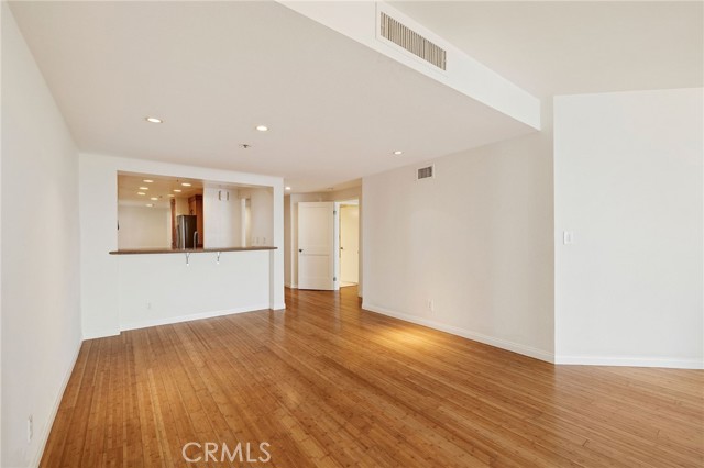 MLS #SB25244325 image #10