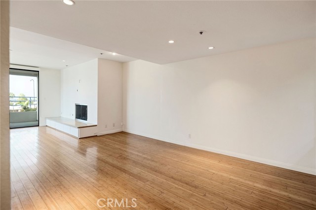 MLS #SB25244325 image #8