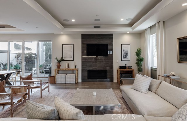 MLS #SB25244364 image #2